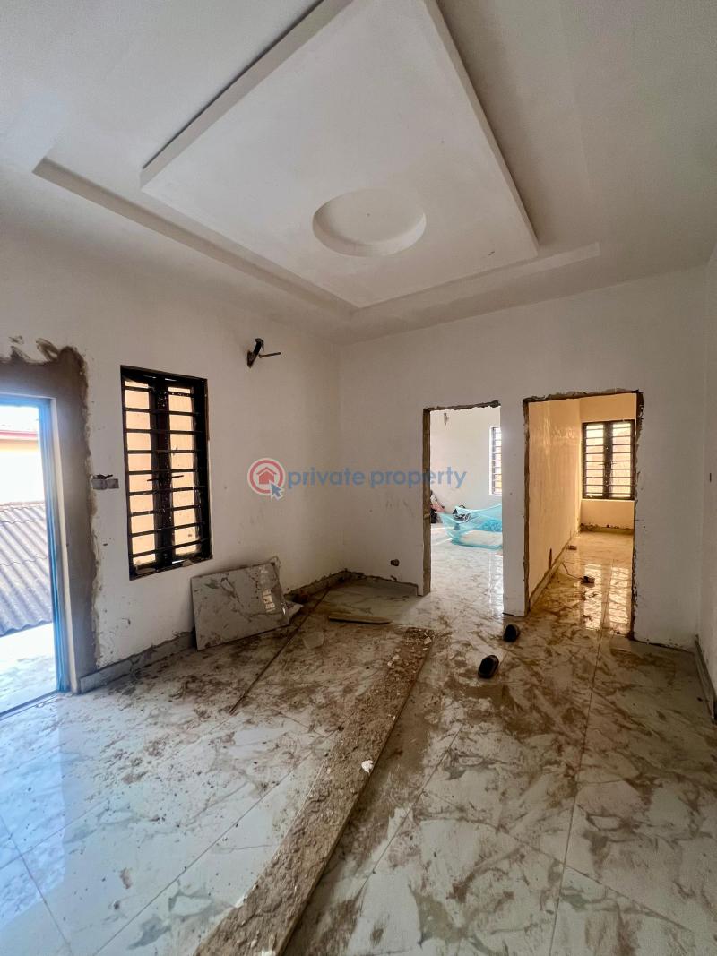 5 bedroom Detached Duplex For Sale Omole Phase 2 Ojodu Lagos - 0