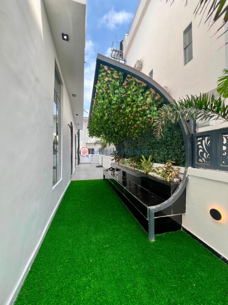 5 bedroom Detached Duplex For Sale Osapa London Lekki Lagos - 4