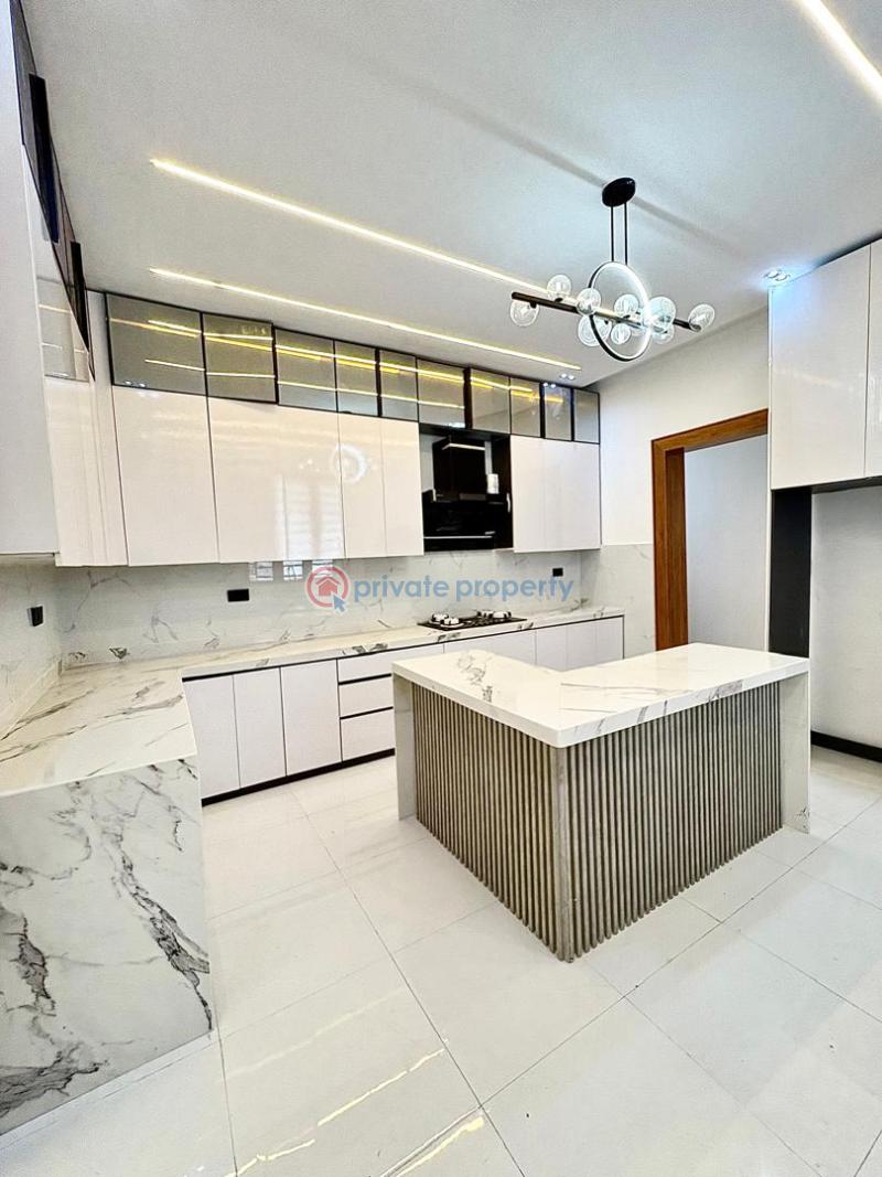 5 bedroom Detached Duplex For Sale Chevron Drive Lekki Lagos - 5