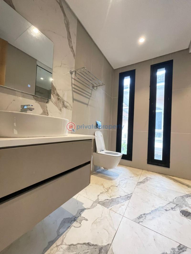 5 bedroom Detached Duplex For Sale Banana Island Ikoyi Lagos - 14