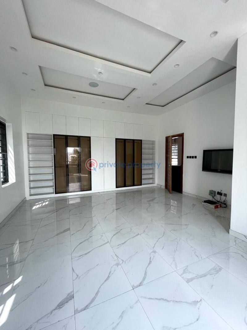 5 bedroom Detached Duplex For Sale Chevron Drive Lekki Lagos - 2