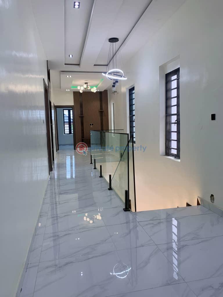 5 bedroom Duplex For Sale Estate Agungi Lekki Lagos - 5