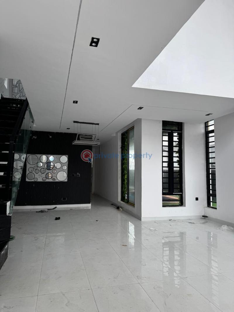 5 bedroom Duplex For Sale Ikota Lekki Lagos - 0