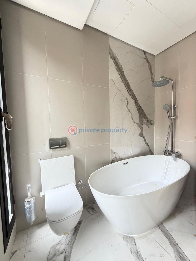 5 bedroom Detached Duplex For Sale Banana Island Ikoyi Lagos - 16