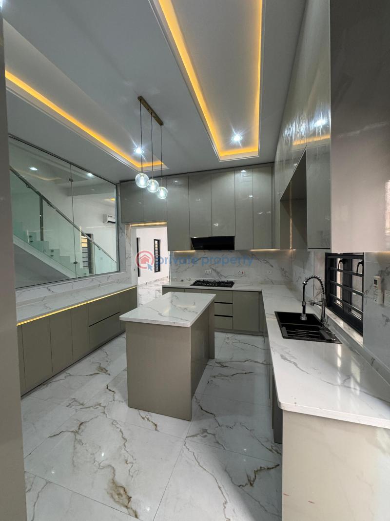 5 bedroom Detached Duplex For Rent Bakare Estate Chevron Drive Lekki Lagos - 18