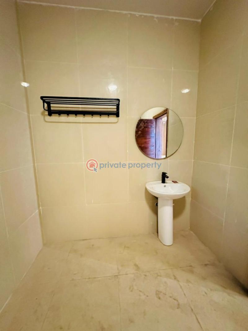 5 bedroom Detached Duplex For Sale Magodo GRA Phase 2 Kosofe/Ikosi Lagos - 13