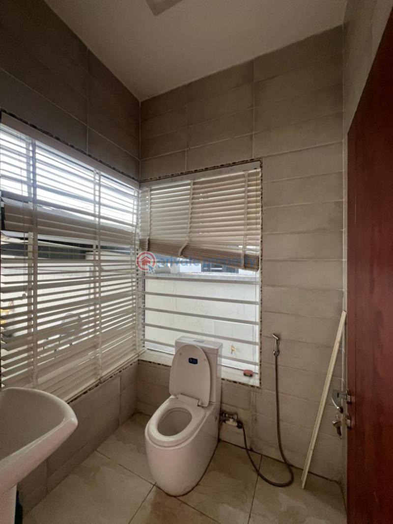 5 bedroom Detached Duplex For Rent Osapa Lekki Lagos - 9