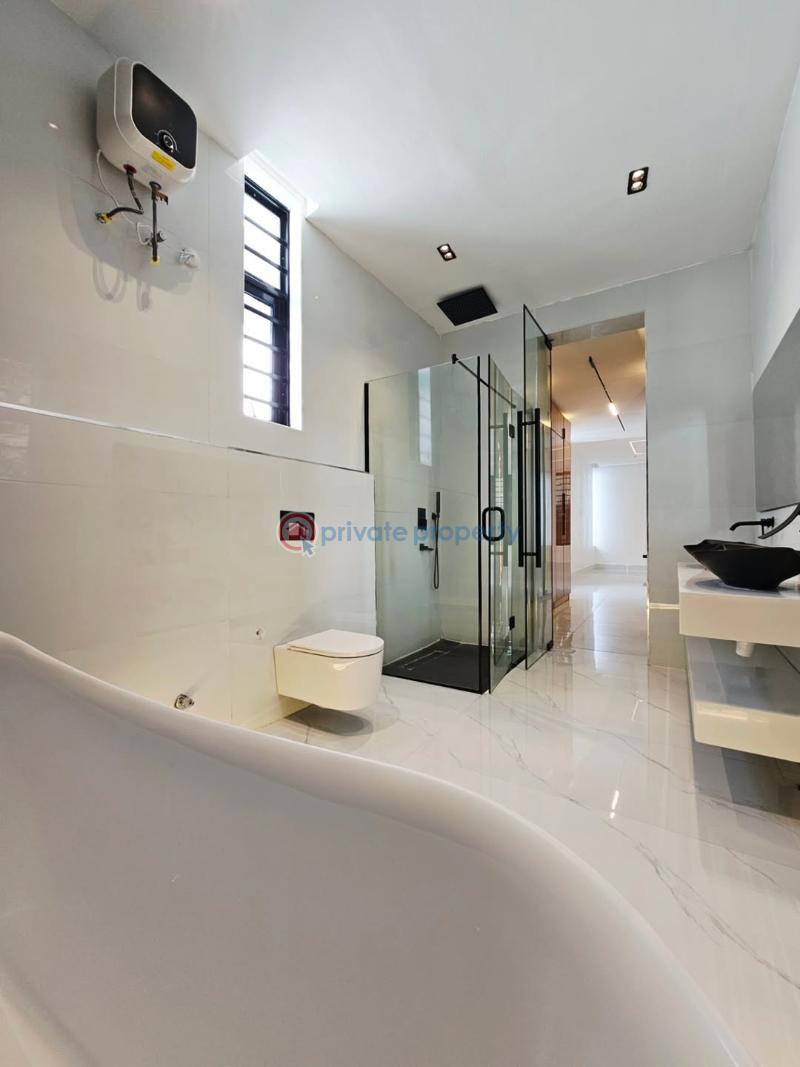5 bedroom Detached Duplex For Sale Lekki Lagos - 11
