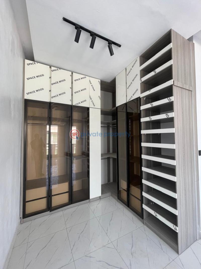 5 bedroom Detached Duplex For Sale Lekki Lagos - 14