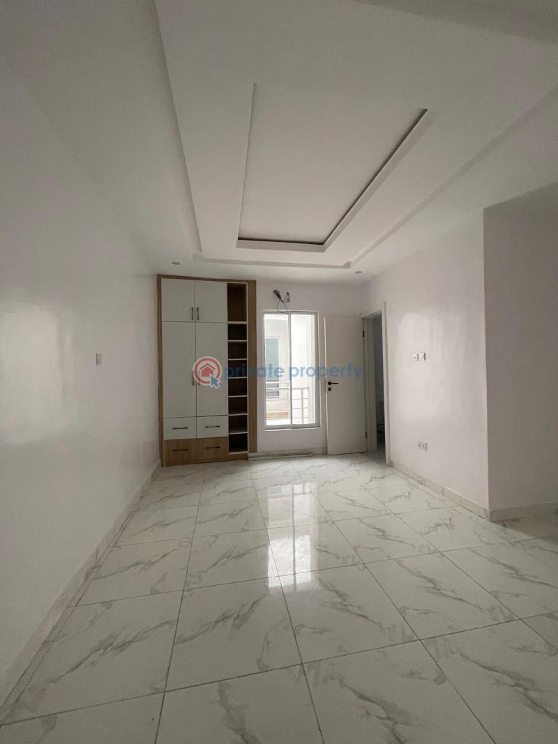 5 bedroom Detached Duplex For Sale Chevron Lekki Lagos - 4