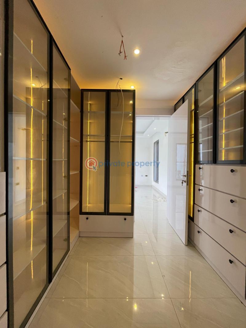 5 bedroom Detached Duplex For Sale Osapa Lekki Lagos - 13