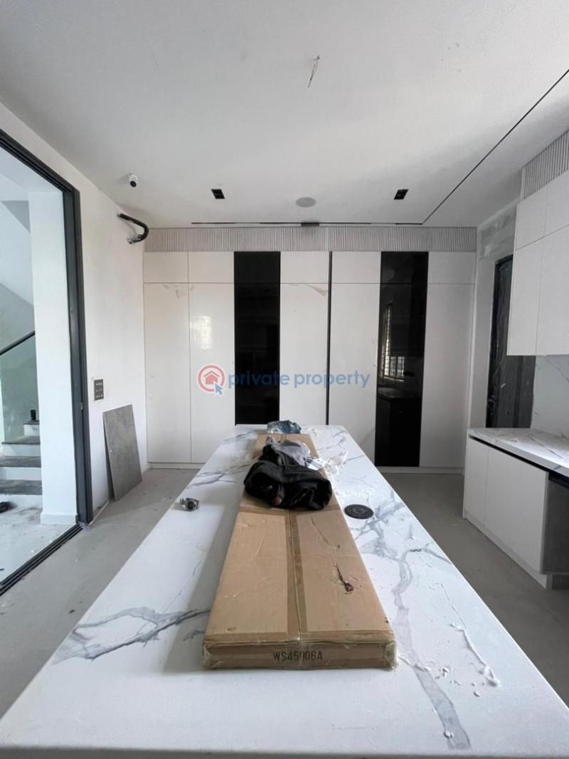 5 bedroom Detached Duplex For Sale Lekki Phase 1 Lagos - 12
