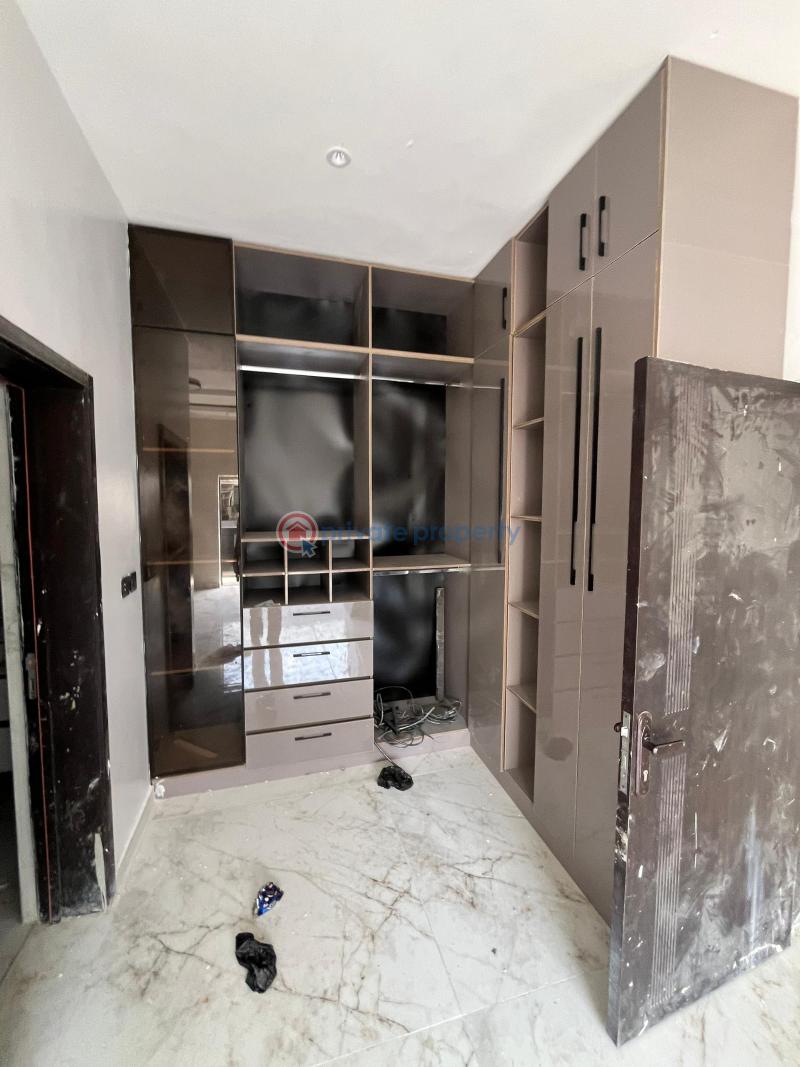 5 bedroom Flat & Apartment For Rent Osapa London Lekki Lagos - 8
