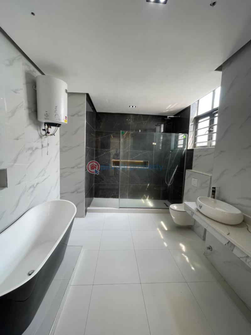 5 bedroom Detached Duplex For Sale Lekki Lagos - 2