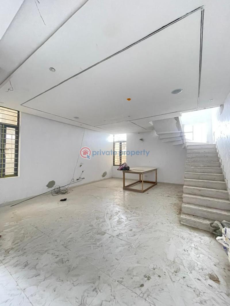 5 bedroom Detached Duplex For Sale Omole Phase 2 Ojodu Lagos - 10