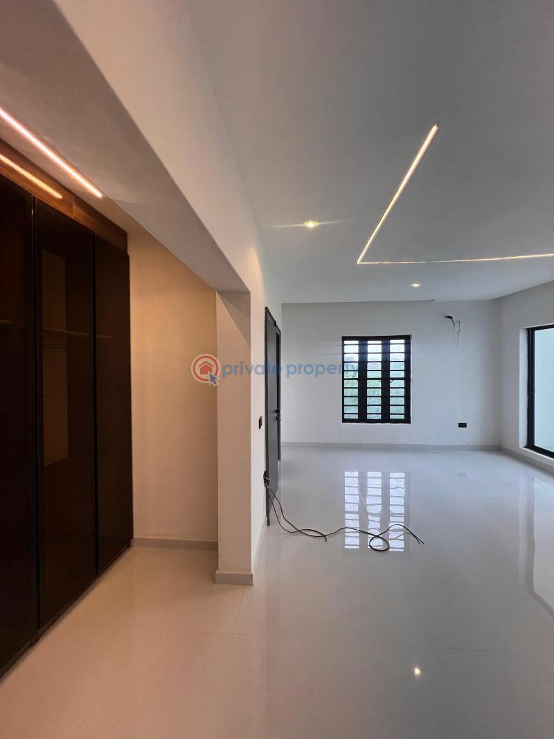 5 bedroom Detached Duplex For Sale Chevron Lekki Lagos - 13