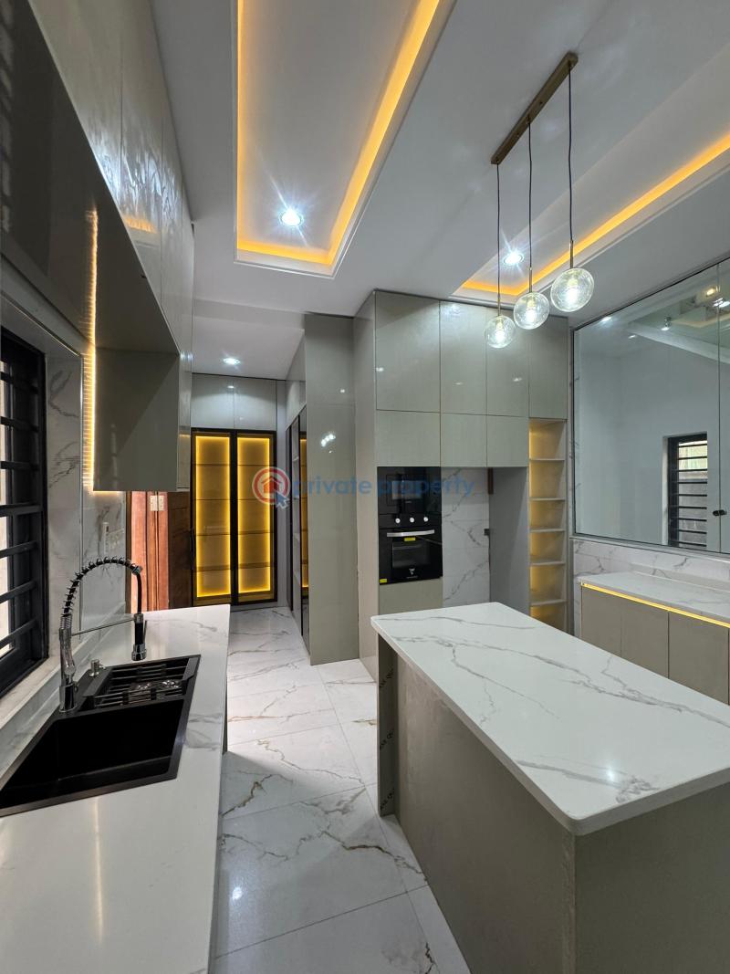 5 bedroom Detached Duplex For Rent Bakare Estate Chevron Drive Lekki Lagos - 17