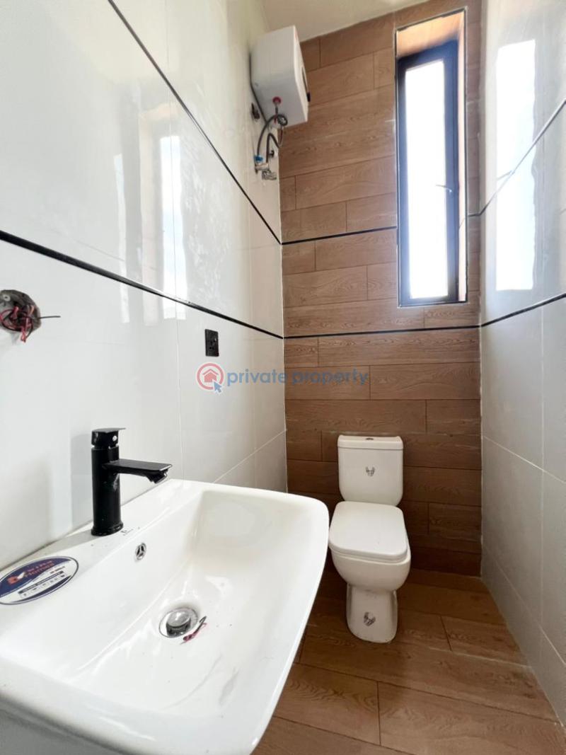 5 bedroom Detached Duplex For Sale Lekki Lagos - 21