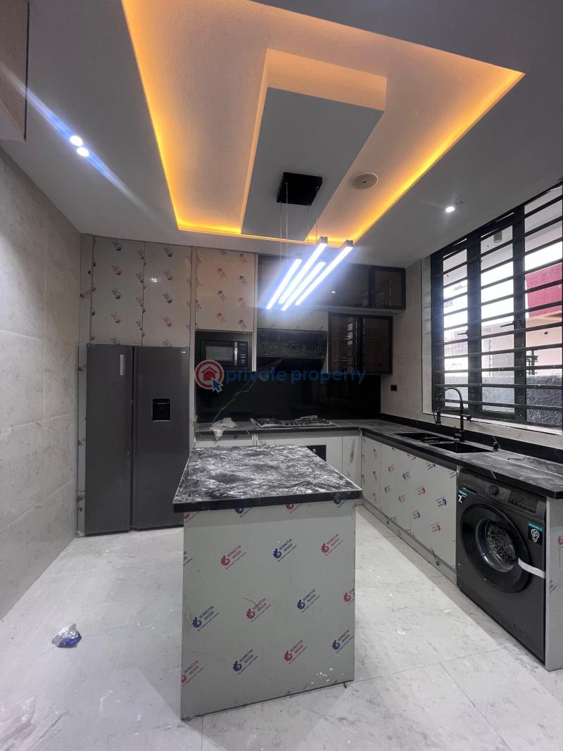 5 bedroom Detached Duplex For Sale Lekki Phase 1 Lagos - 18
