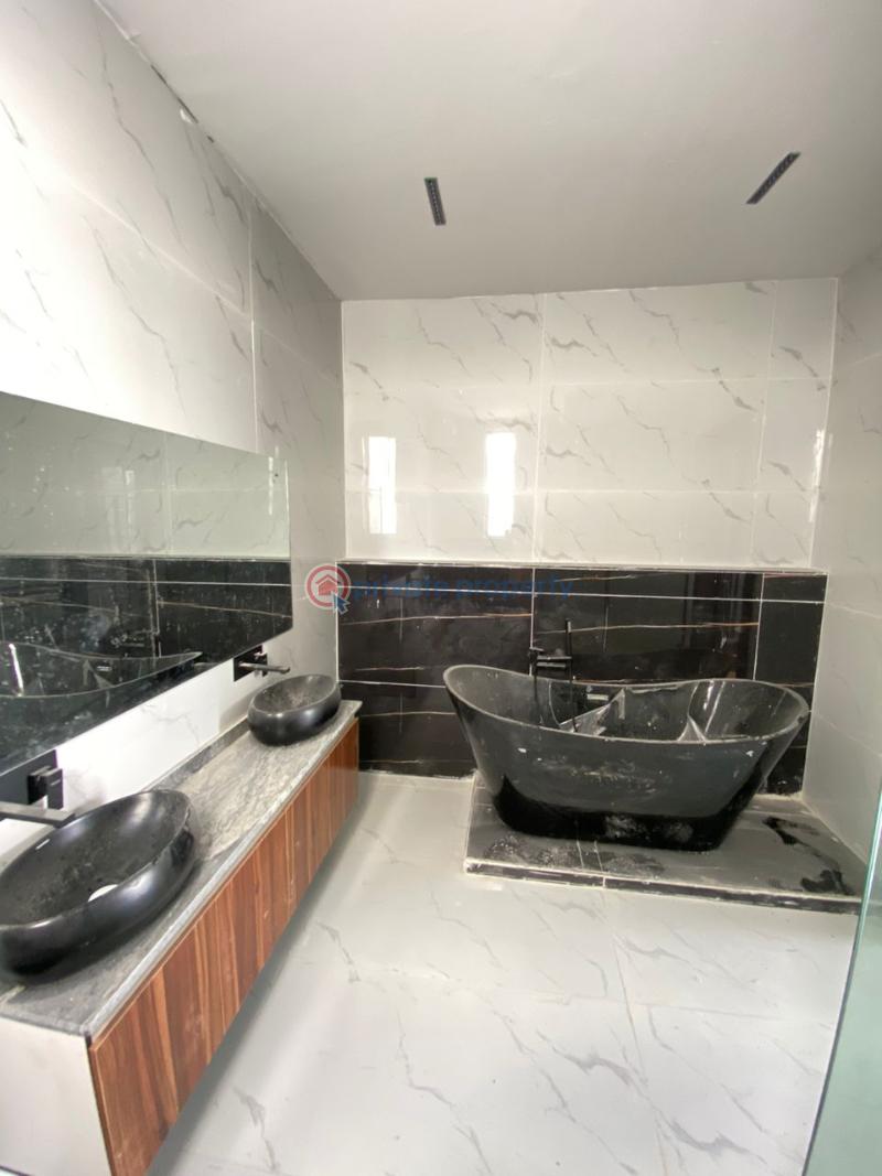 5 bedroom Detached Duplex For Sale Lekki Right Phase 1 Lagos Lekki Phase 1 Lagos - 1