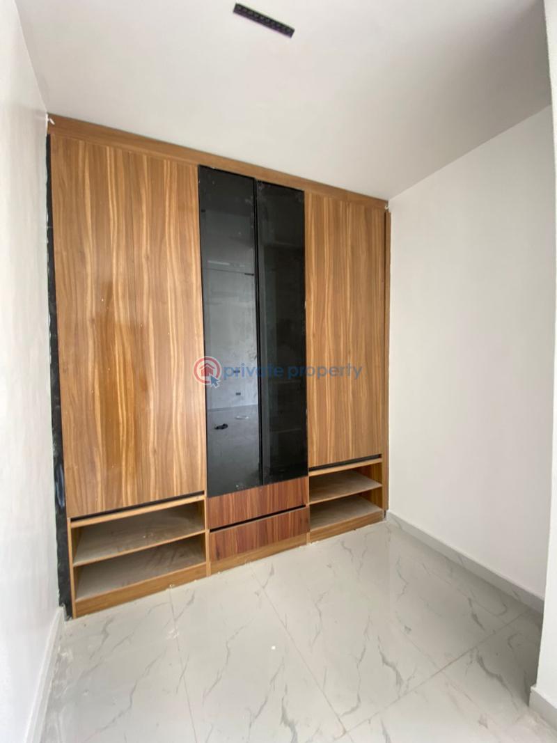 5 bedroom Detached Duplex For Sale Lekki Right Phase 1 Lagos Lekki Phase 1 Lagos - 9