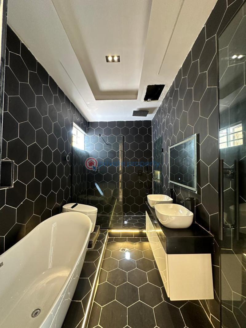 5 bedroom Detached Duplex For Sale Ologolo Lekki Lagos - 13