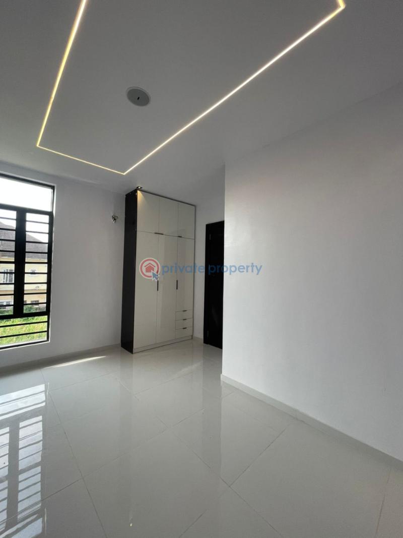 5 bedroom Detached Duplex For Sale Ologolo Lekki Lagos - 11