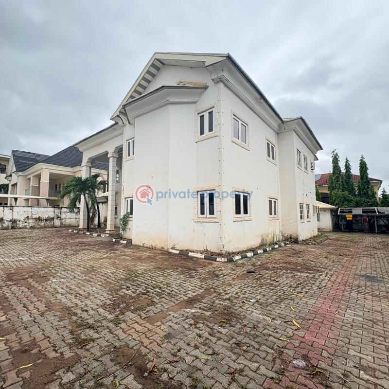 5 bedroom Terraced Duplex For Sale Apo Abuja Phase 2  - 3