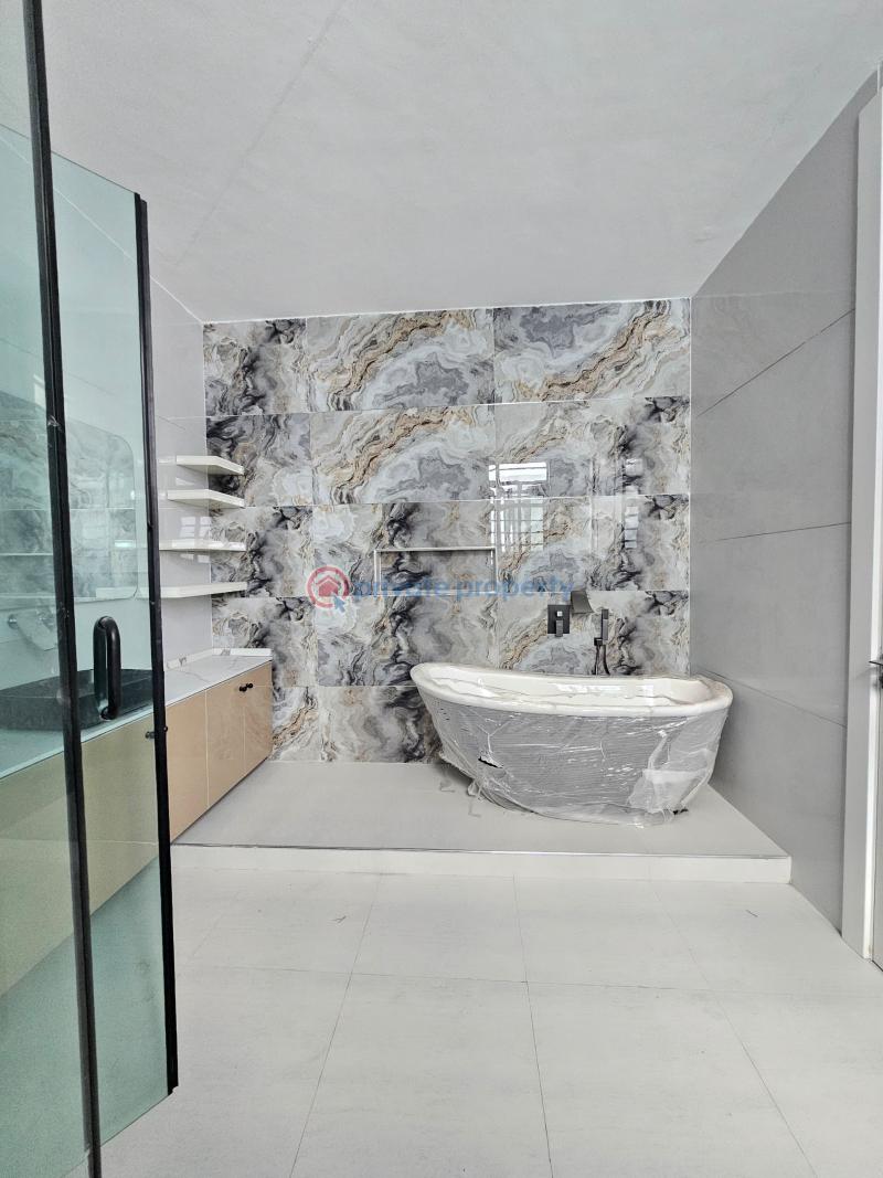 5 bedroom Detached Duplex For Sale Lekki Phase 1 Lagos - 4