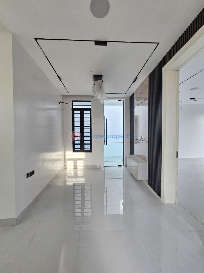 5 bedroom Detached Duplex For Sale Lekki Phase 1 Lagos - 16