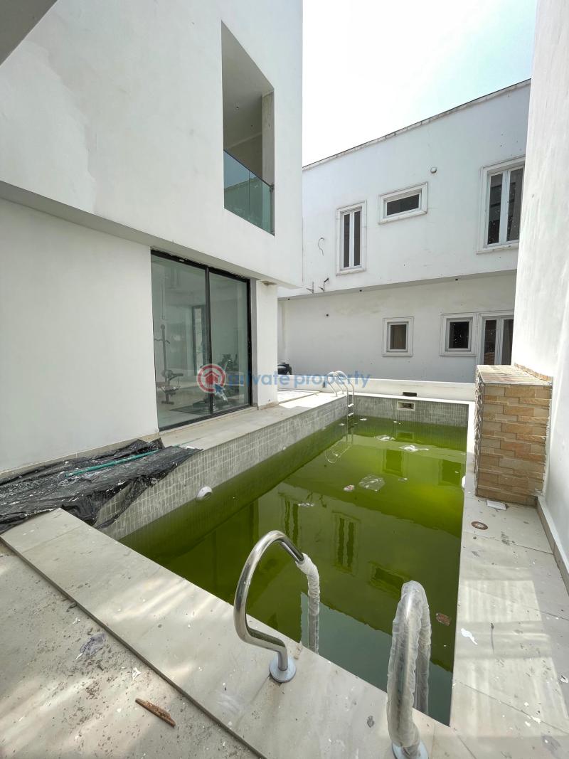 5 bedroom House For Sale Lekki Lagos - 6