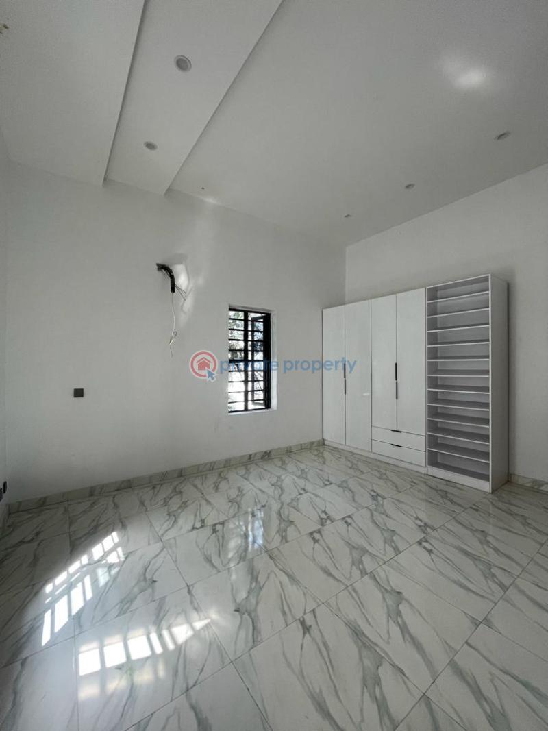 5 bedroom Detached Duplex For Sale Chevron Drive Lekki Lagos - 9