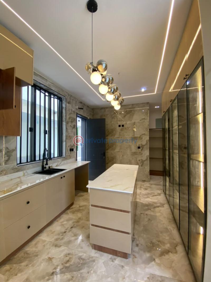 5 bedroom Detached Duplex For Sale Chevron Drive Lekki Lagos - 4