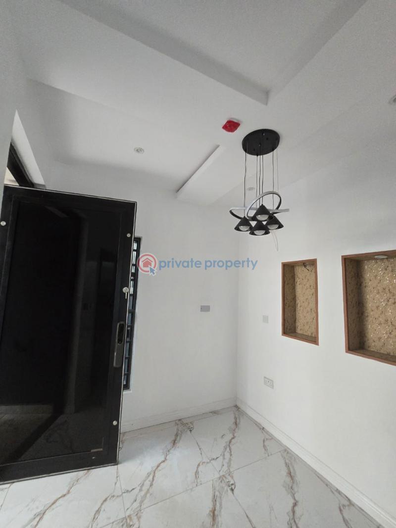 5 bedroom Detached Duplex For Sale Omole Phase 2 Lagos Omole Phase 2 Ojodu Lagos - 7