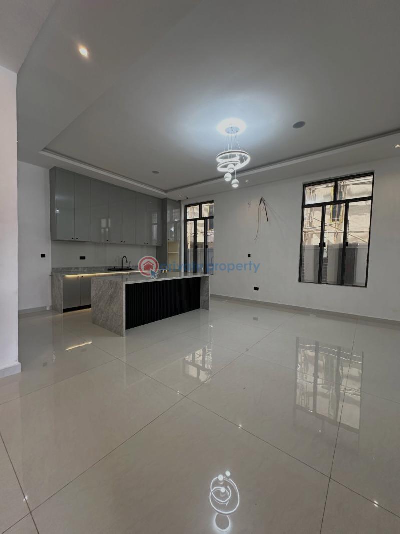 5 bedroom Detached Duplex For Sale Apo Abuja Phase 2  - 2