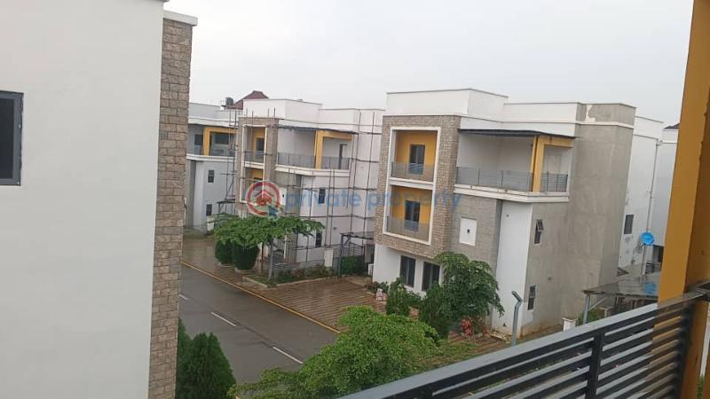 6 bedroom Detached Duplex For Sale Wuye Abuja Phase 2  - 2