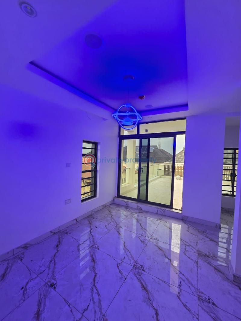 5 bedroom Detached Duplex For Sale Omole Phase 2 Lagos Omole Phase 2 Ojodu Lagos - 9