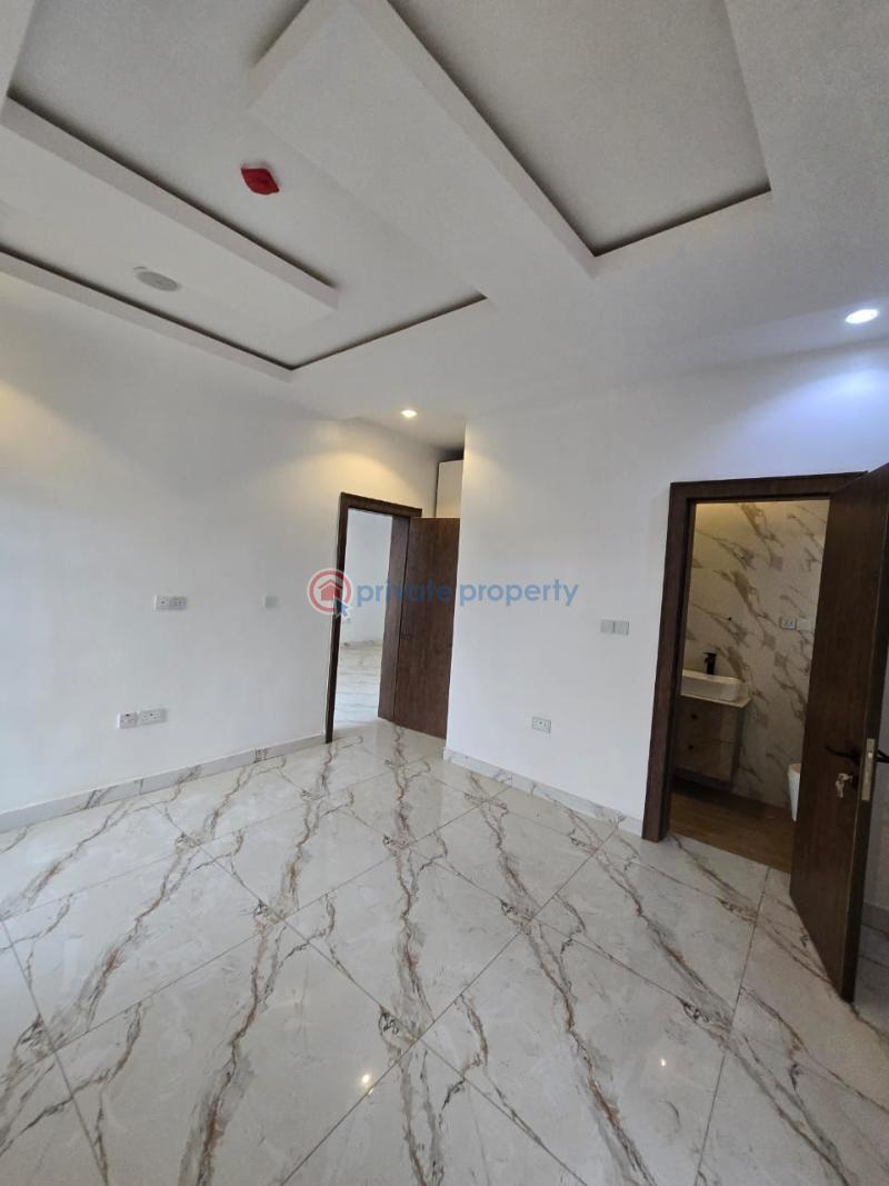 5 bedroom Detached Duplex For Sale Omole Phase 2 Lagos Omole Phase 2 Ojodu Lagos - 12