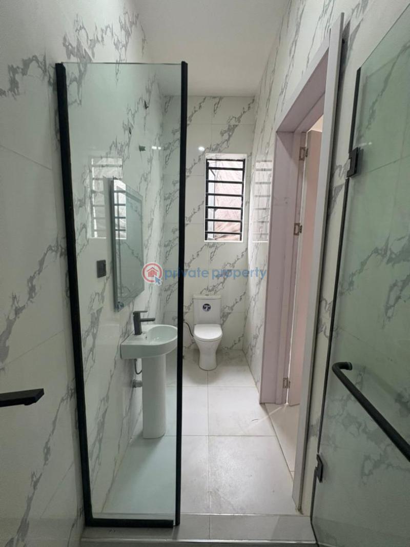 5 bedroom Detached Duplex For Sale Chevron Drive Lekki Lagos - 11