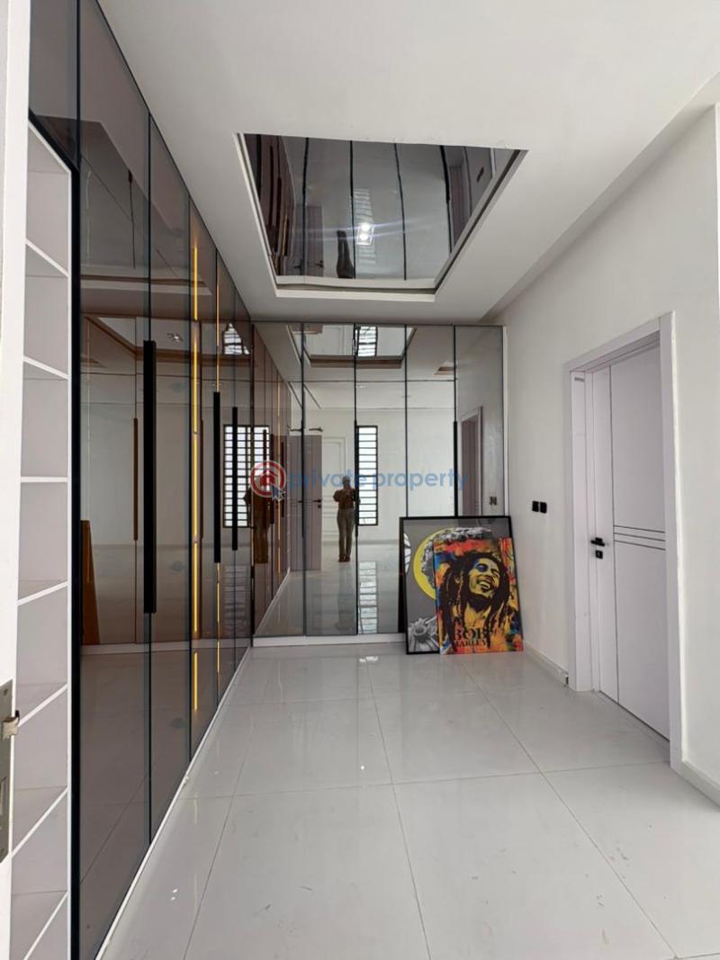 5 bedroom Detached Duplex For Sale Chevron Drive Lekki Lagos - 13