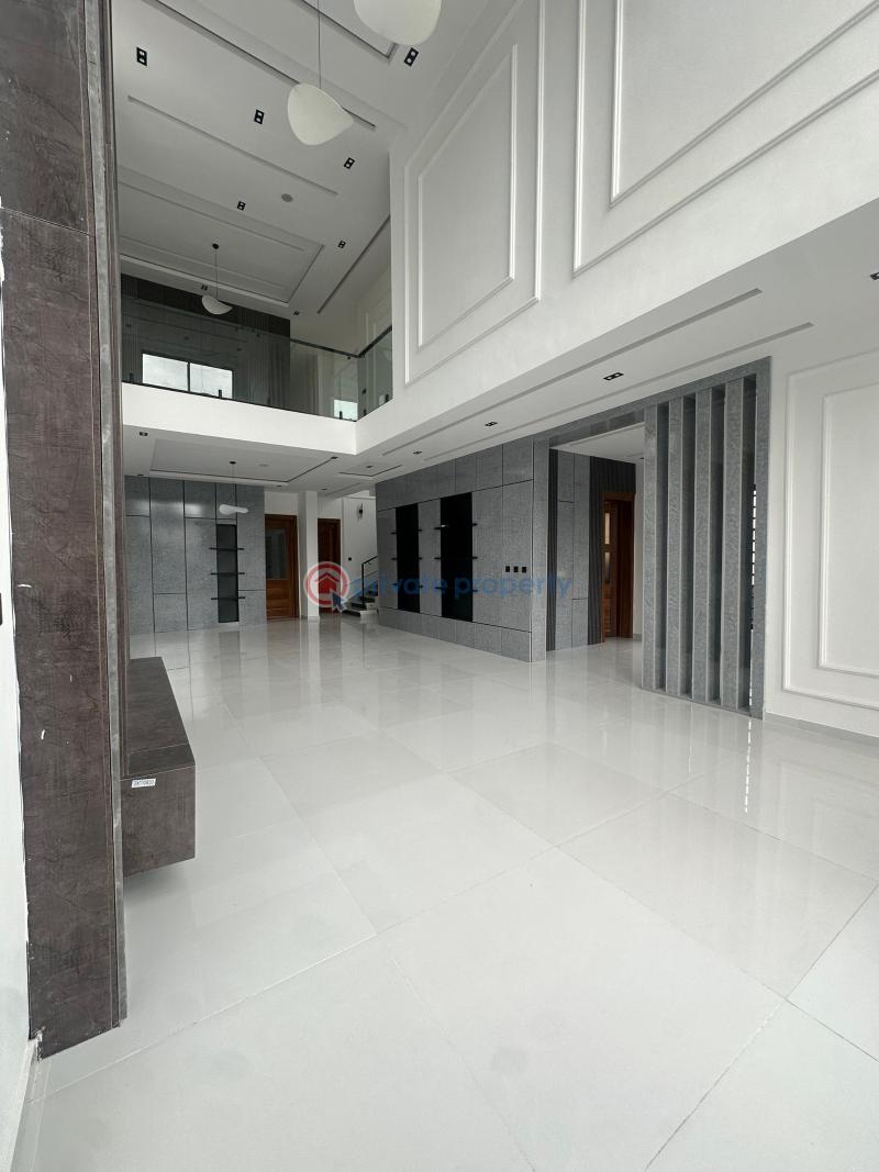 5 bedroom Detached Duplex For Sale Ikota Lekki Lagos - 1