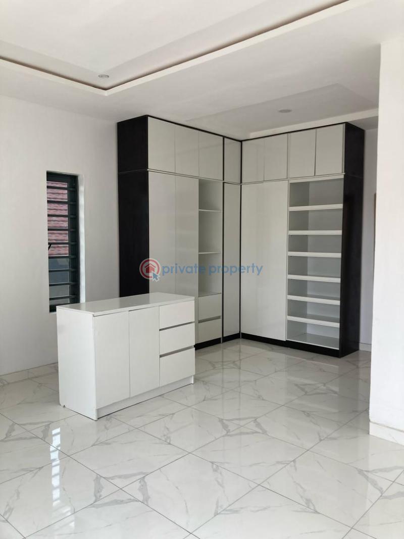 5 bedroom Duplex For Sale Ologolo Lekki Lagos - 9