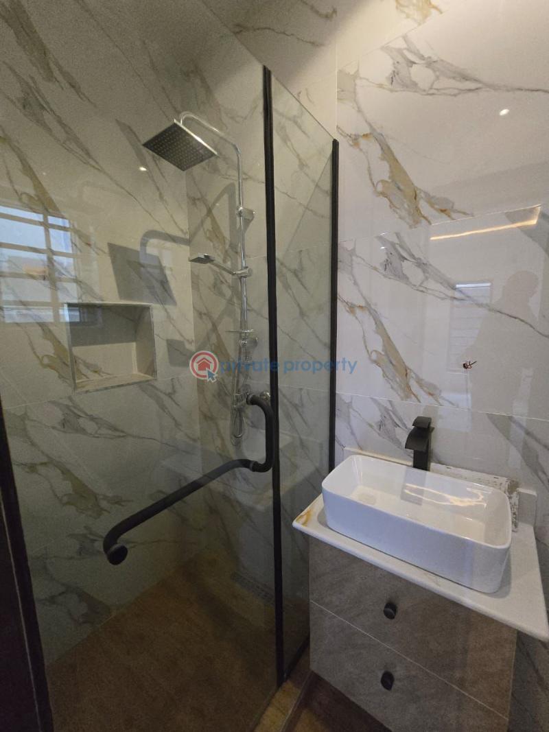 5 bedroom Detached Duplex For Sale Omole Phase 2 Lagos Omole Phase 2 Ojodu Lagos - 1