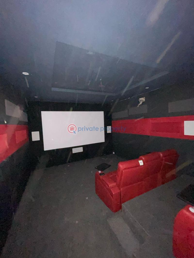 5 bedroom Detached Duplex For Sale Magodo Gra Phrase 2, Cmd Magodo GRA Phase 2 Kosofe/Ikosi Lagos - 1