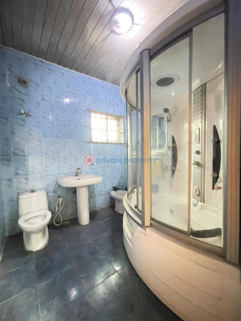 5 bedroom Detached Duplex For Sale Surulere Lagos - 14