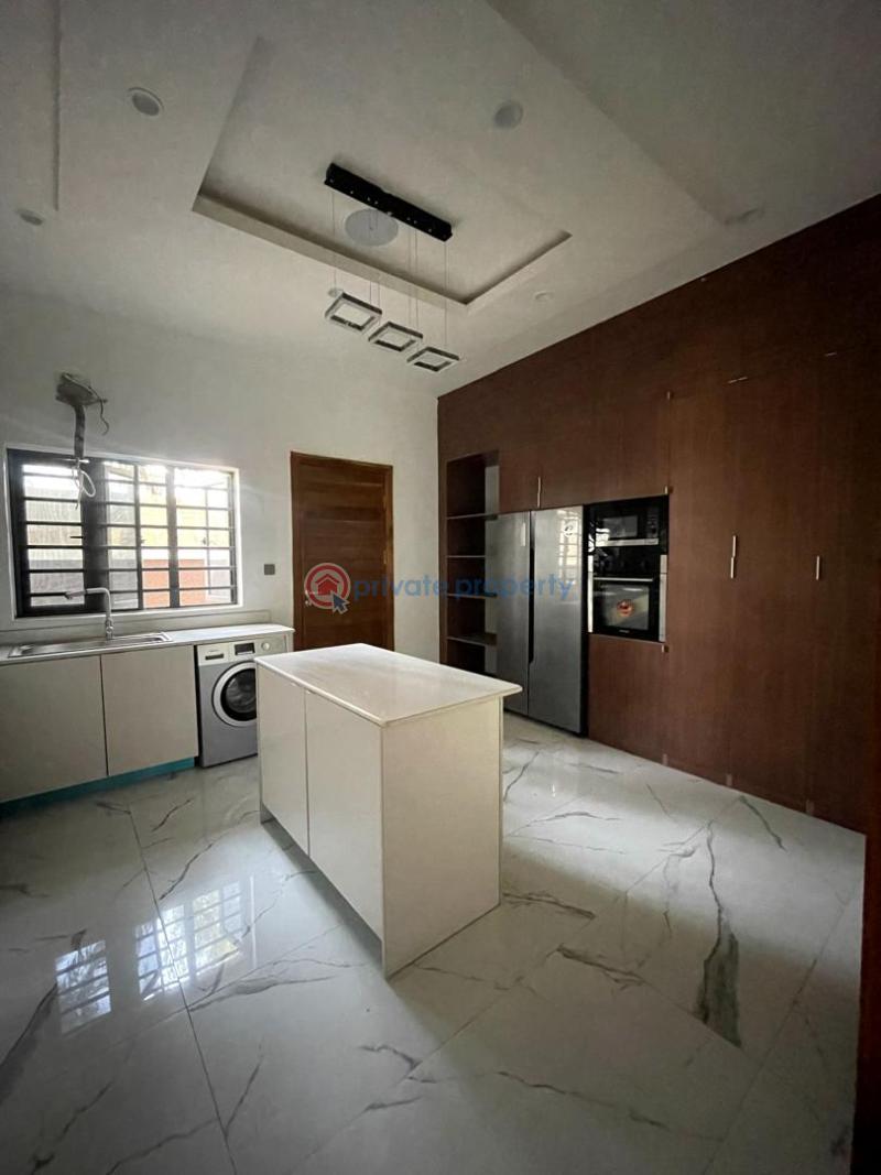 5 bedroom Detached Duplex For Sale Chevron Drive Lekki Lagos - 14