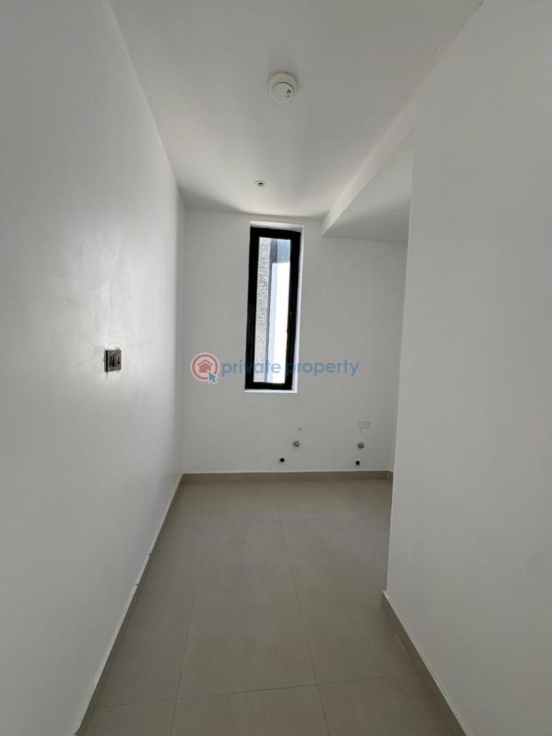 5 bedroom House For Sale Lekki Lagos - 9