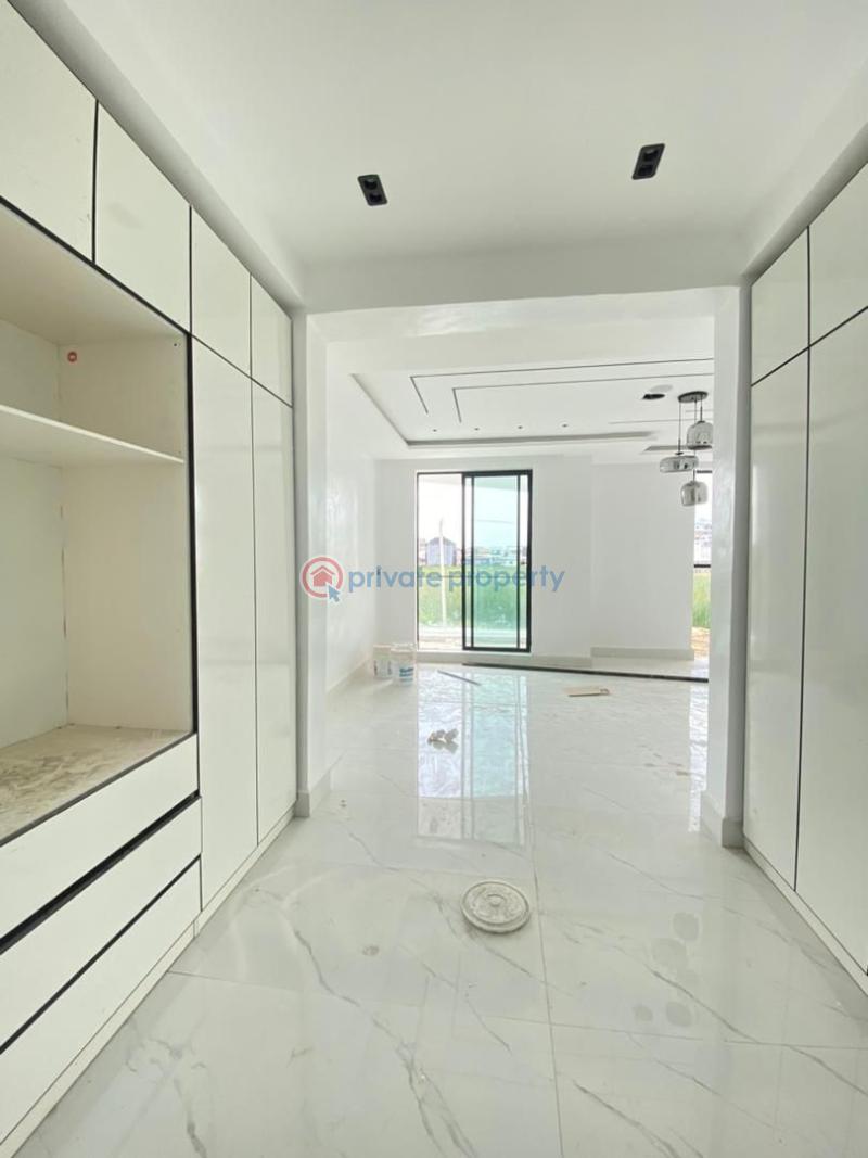 5 bedroom Detached Duplex For Sale Lekki Phase 1 Lagos - 10