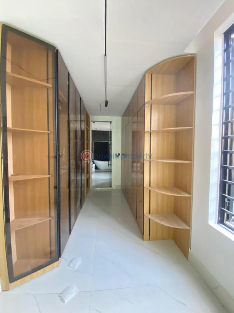 5 bedroom Detached Duplex For Sale Lekki Phase 1 Lagos - 5