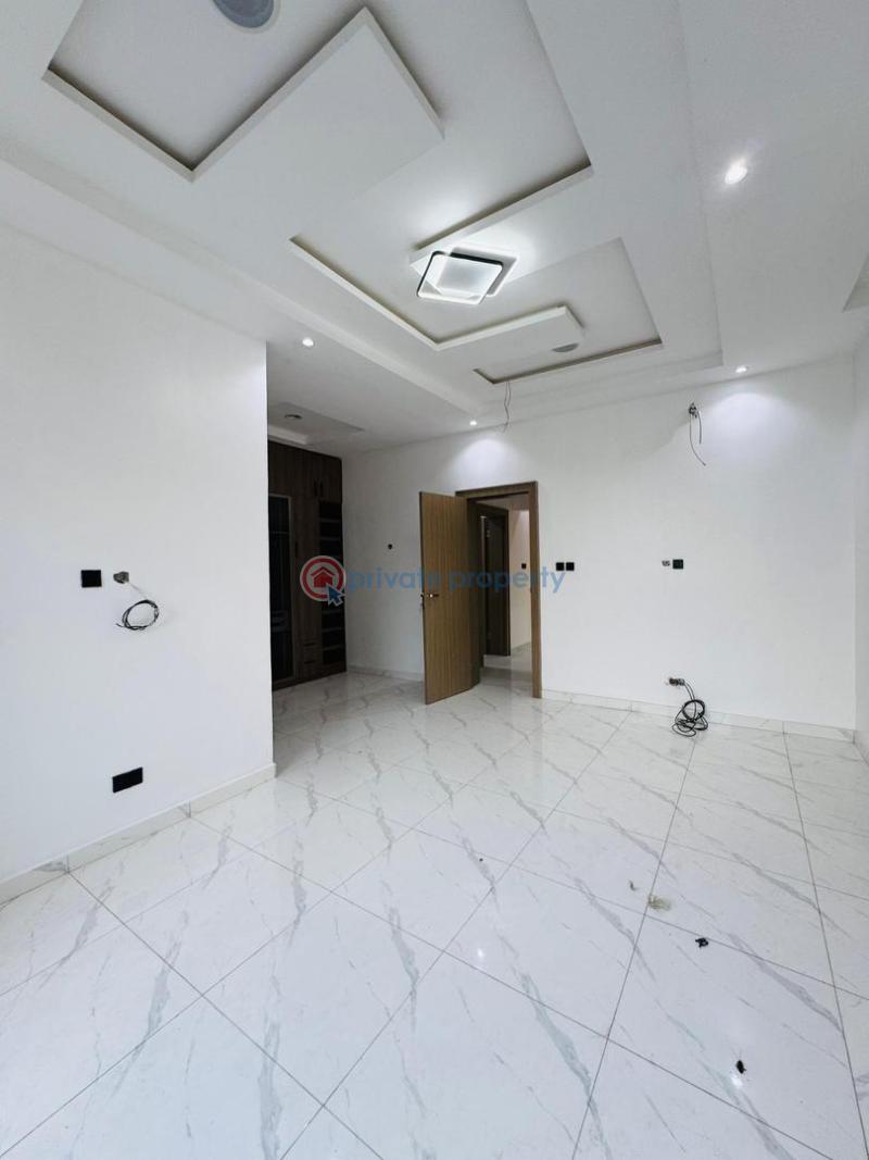 5 bedroom Detached Duplex For Sale Omole Phase 1 Ojodu Lagos - 6